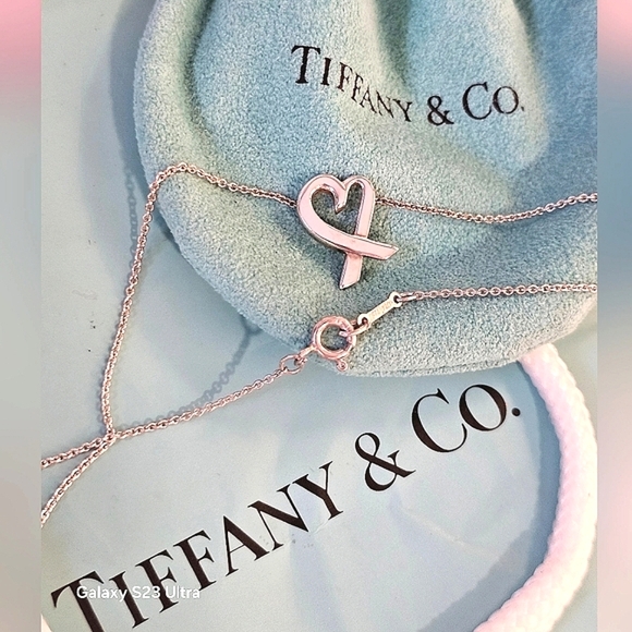 Tiffany & Co. Jewelry - 💚Tiffany & Co. Loving Heart Paloma Picasso Vintage 925 Sterling Necklace ✨️